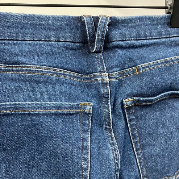 Duluth Trading Co. Womens Asset Management High Rise Trouser Jeans 6x33 Dark - Picture 10 of 16